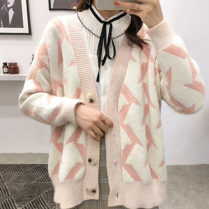 Women Sweater Retro Print Cardigan Fashion Winter Style Long Sleeve Warm Knitted Cardigan female Sweaters preppy style