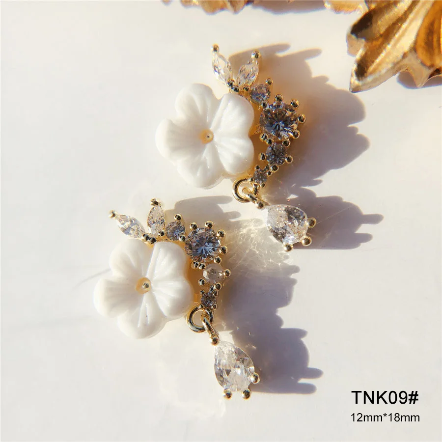 10pcs TNK09 Gold Flower Tassel Alloy Zircon Nail Art Crystals Rhinestone  Jewelry Nails Accessories Supplies Decorations Charms