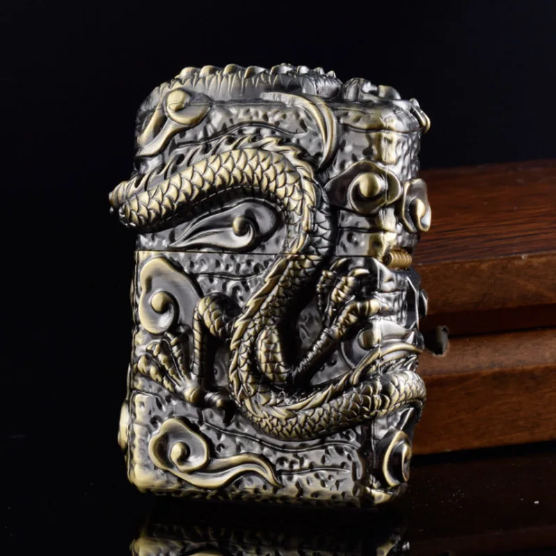 Vintage Brass Kerosene Lighters Metal Heavy Armor Oil Lighter 3D Relievo Dragon Lighter Luxurious Super Cool gasoline Fire