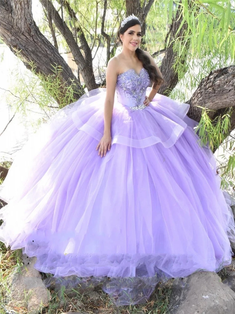 로맨틱 라일락 Quinceanera 드레스와 Applique 레이스 볼 가운 vestidos 드 15 anos 소프트 Tulle vestidos 드 quinceaneras QE11