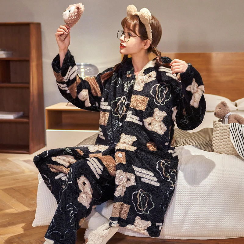 Robes Women Bathrobe Thick Warm Robe Coats For Home Clothes Unisex Plush Pajamas Adults Animal Flannel Sleepwear Dressing Gown