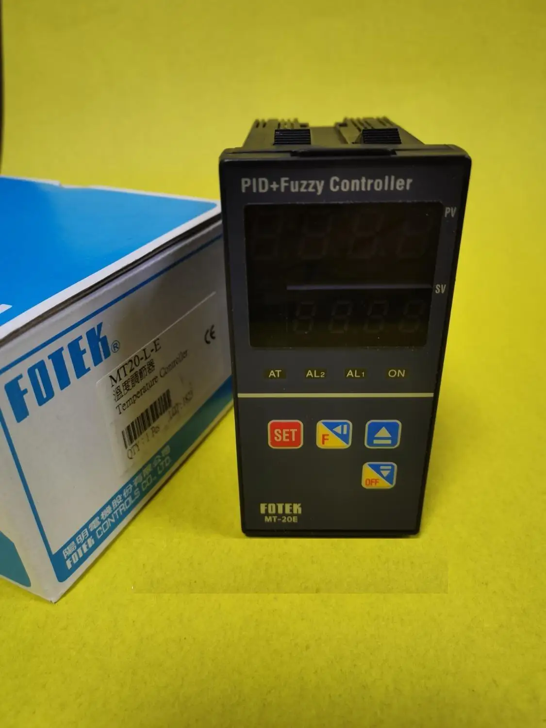 

Taiwan new original FOTEKT Temperature Controller MT20-L-E