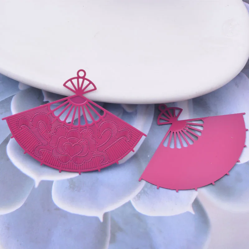 30 Stück AB6976 37*36mm Rot-Weiß Fächerförmige Silber- und Goldfarbene Anhänger für Mädchen-Ohrhänger Schmuckzubehör – Detail 5