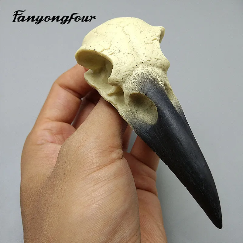 Silicone mold crow skull DIY handmade resin gypsum aromatherapy candle concrete crystal drop glue mold making crafts