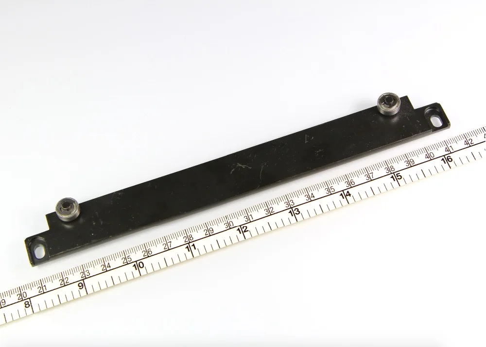 

Детали вышивальной машины TAJIMA 12, направляющая для подшипника игольчатой головки