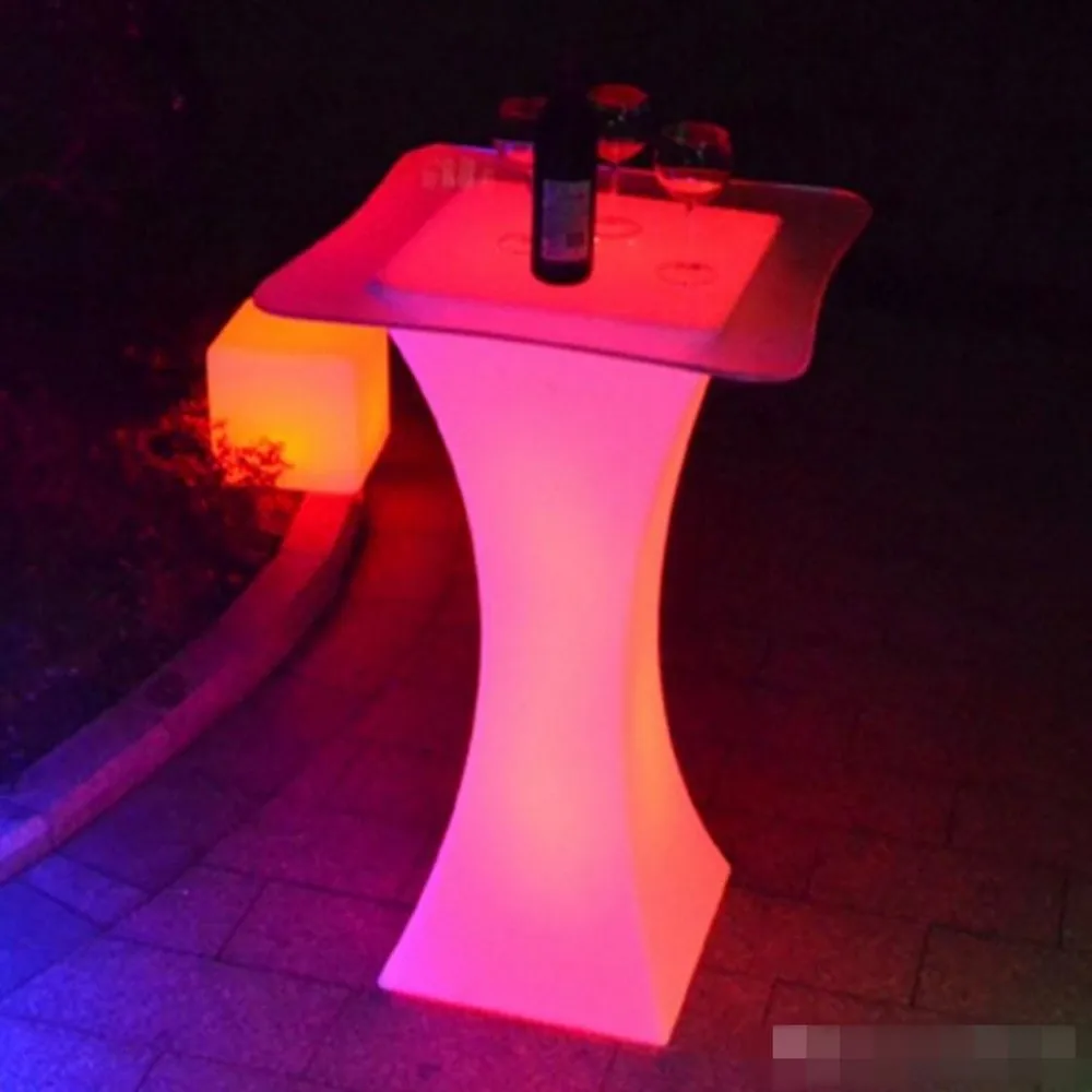 New Led KTV Disco Furniture Rechargeable LED Luminous Cocktail Table Waterproof Glowing Led Bar Table Lighted Up Coffee Table