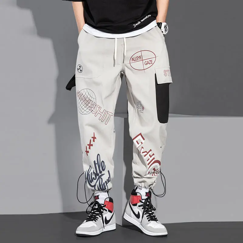 Streetwear Men Joggers Sweatpants Print Black White Cargo Pants Techwear Harem Pants Ankle length Trousers Sport Casual Running