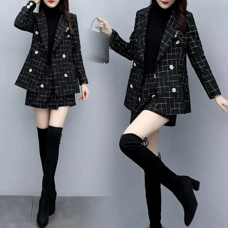 

Women 2023Autumn Winter New Two-piece Korean Of The Thick Plaid Small Suit Jacket Shorts Fashion Small Fragrance Button SuitC628