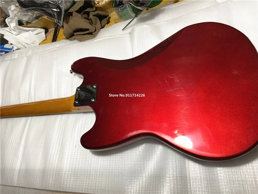 High quality customized version of 6-string electric guitar metal red can be customized free shipping