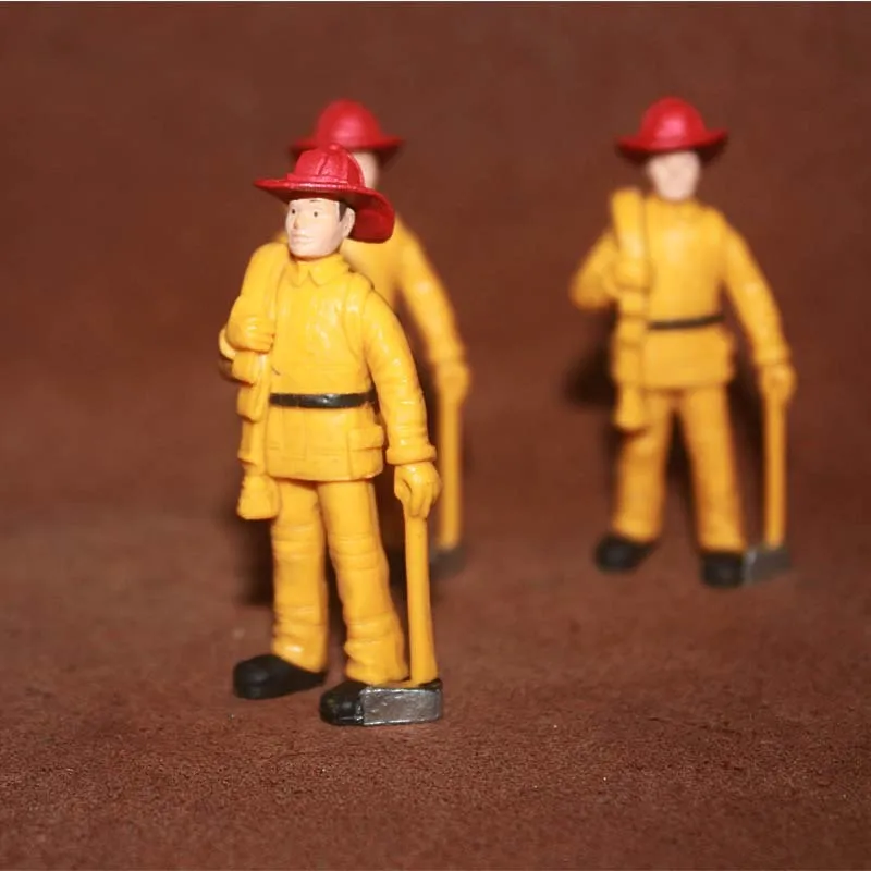 New Special Price Die Casting PVC Simulation Character Model Scene Sand Table Decoration Firefighter Home Display Collection