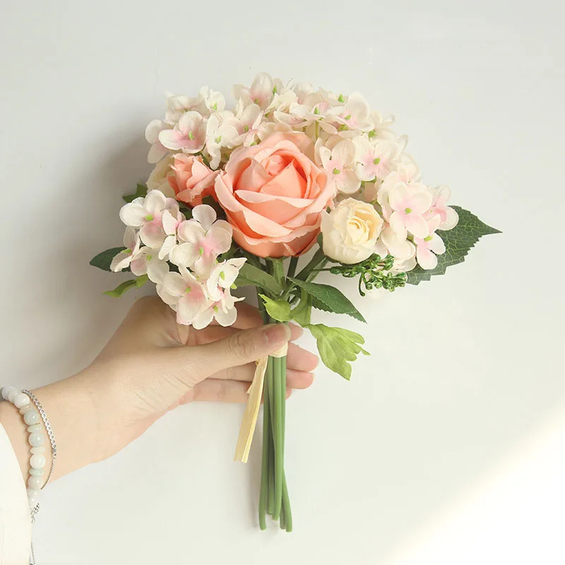 Wedding Bridal Bouquet Small Flowers Bridesmaid Accessories Bride's Bouquet Silk Roses Artificial Party Home Marriage Decoration