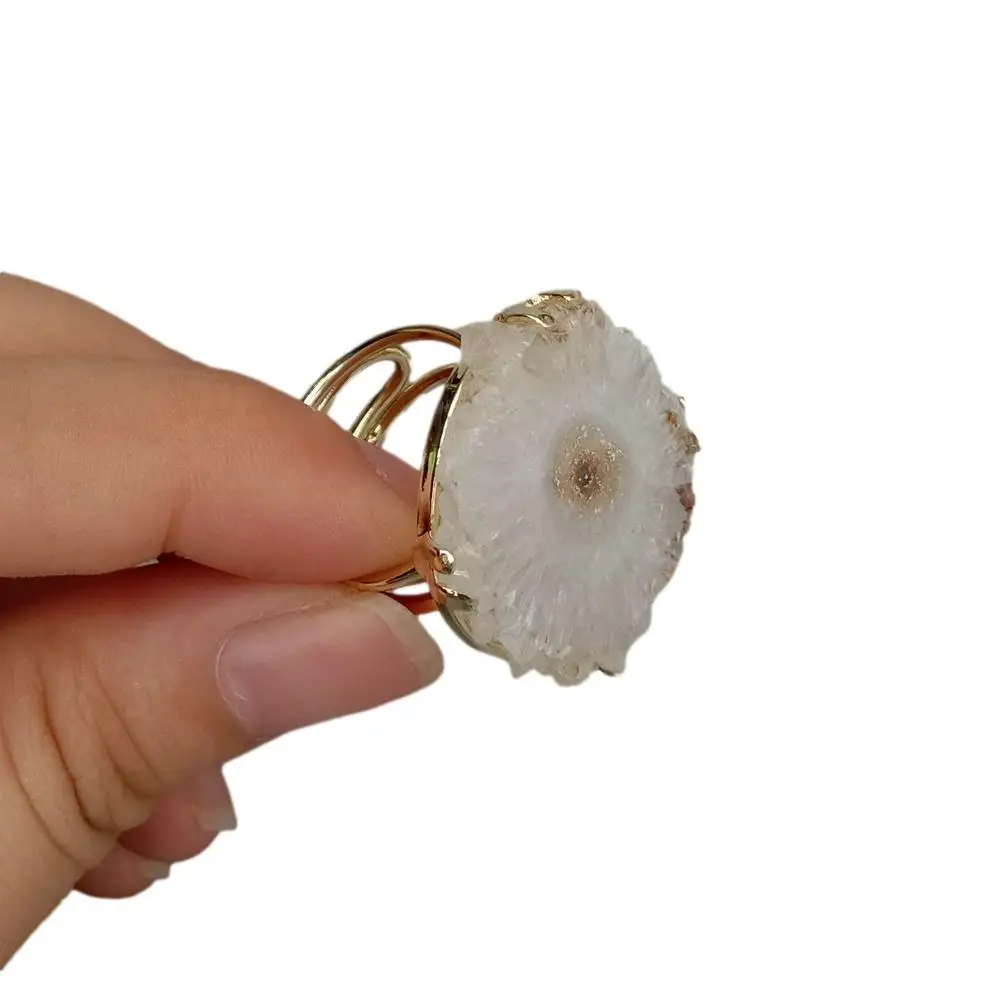 Y·YING Natural White Agates Quartz Druzy Electroplate Geode Rings Resizable