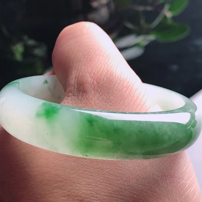 zheru jewelry natural Burmese jade 54-64mm green two-tone bracelet elegant princess jewelry send mother to girlfriend