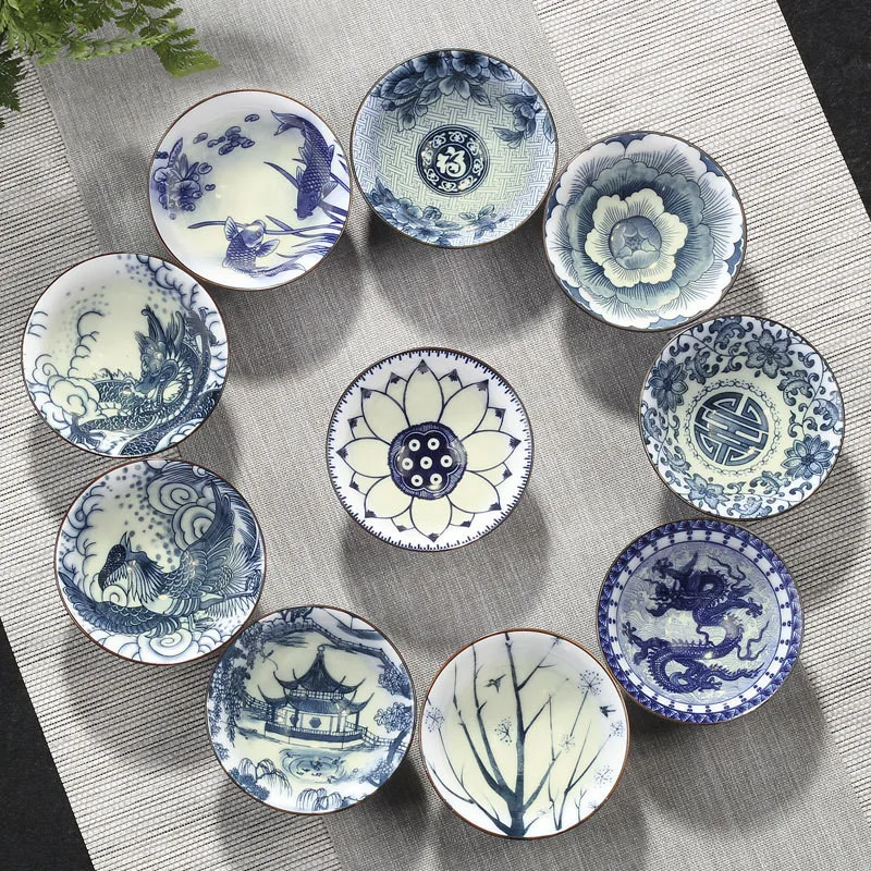 

4pcs/set Blue and white porcelain tea Cup,Hand-painted Cone Teacup,Chinese style pattern teacups,Tea accessories Puer cup set