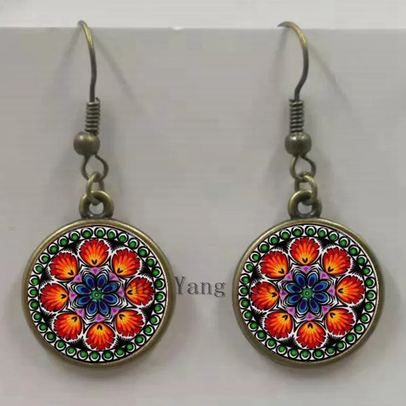 2020 new Polish folk art picture fashion earrings, glass convex round modern paper-cut element earrings