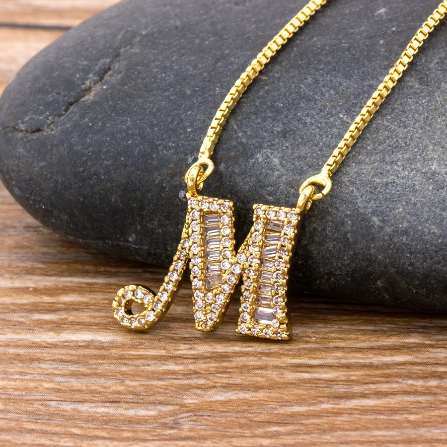 

26pcs/Lot Luxury Gold Color A-Z Letters Necklace Copper CZ Pendant Cute Initials Name Necklace Fashion Party Wedding Jewelry