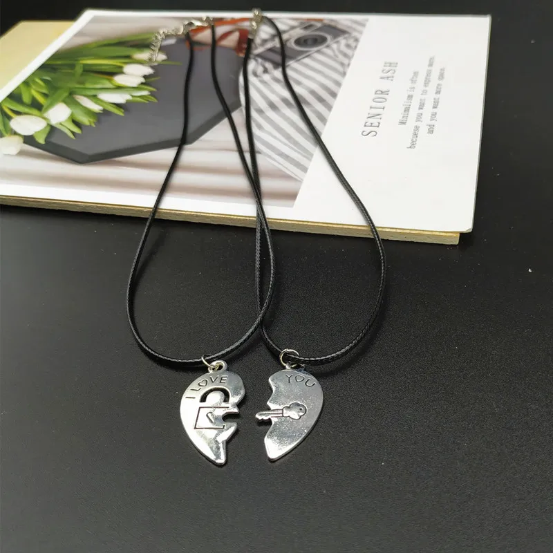 2 PCS Best Friends Necklace Jewelry Yin Yang Tai Chi Pendant Couples Paired Necklaces&Pendants Unisex Lovers Valentine\'s Gift