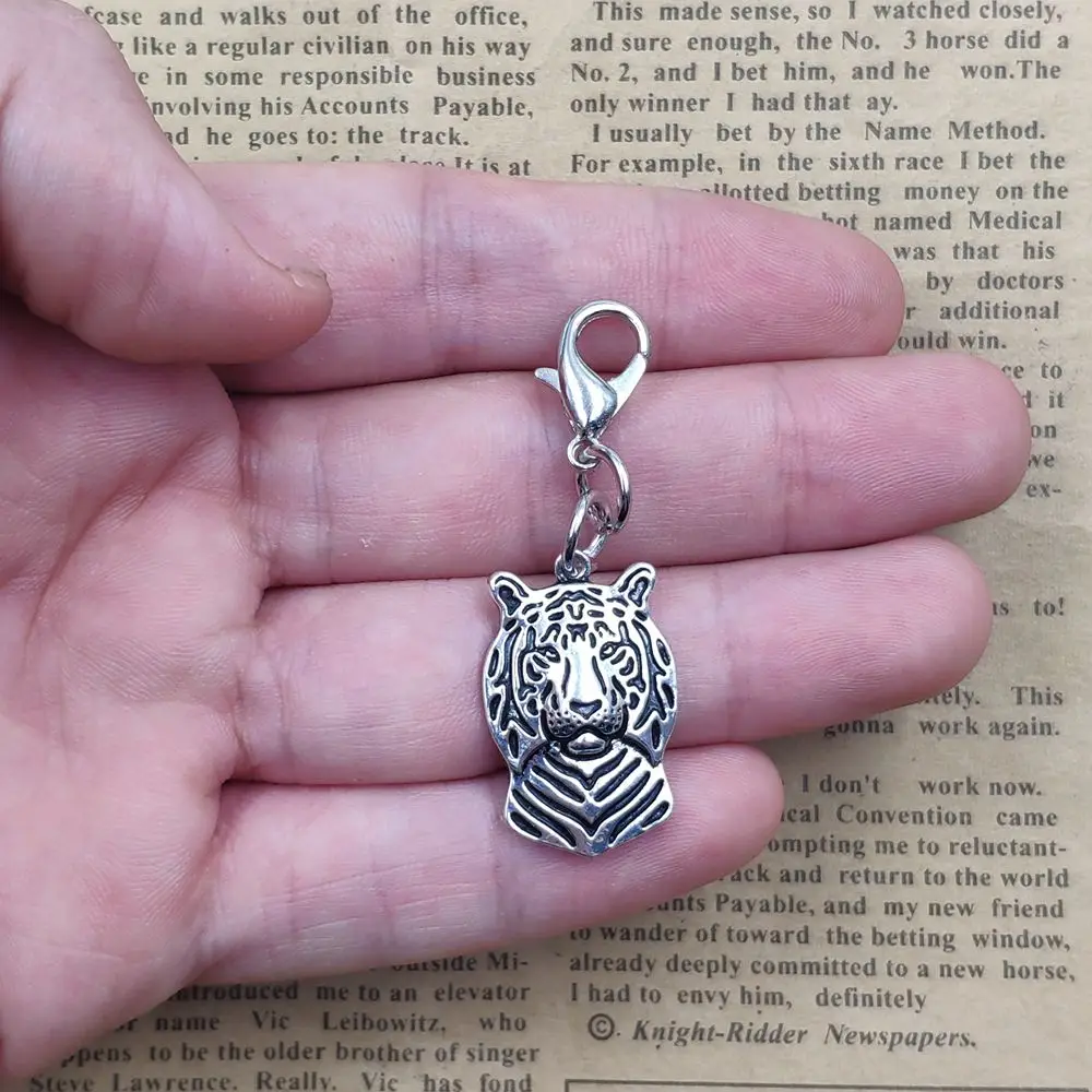 Sphynx Siamese Persian Bengal Lynx Tiger Lion Cheetah Cat Animal Keychain Key Ring Pet Retro Silver Plated Gift