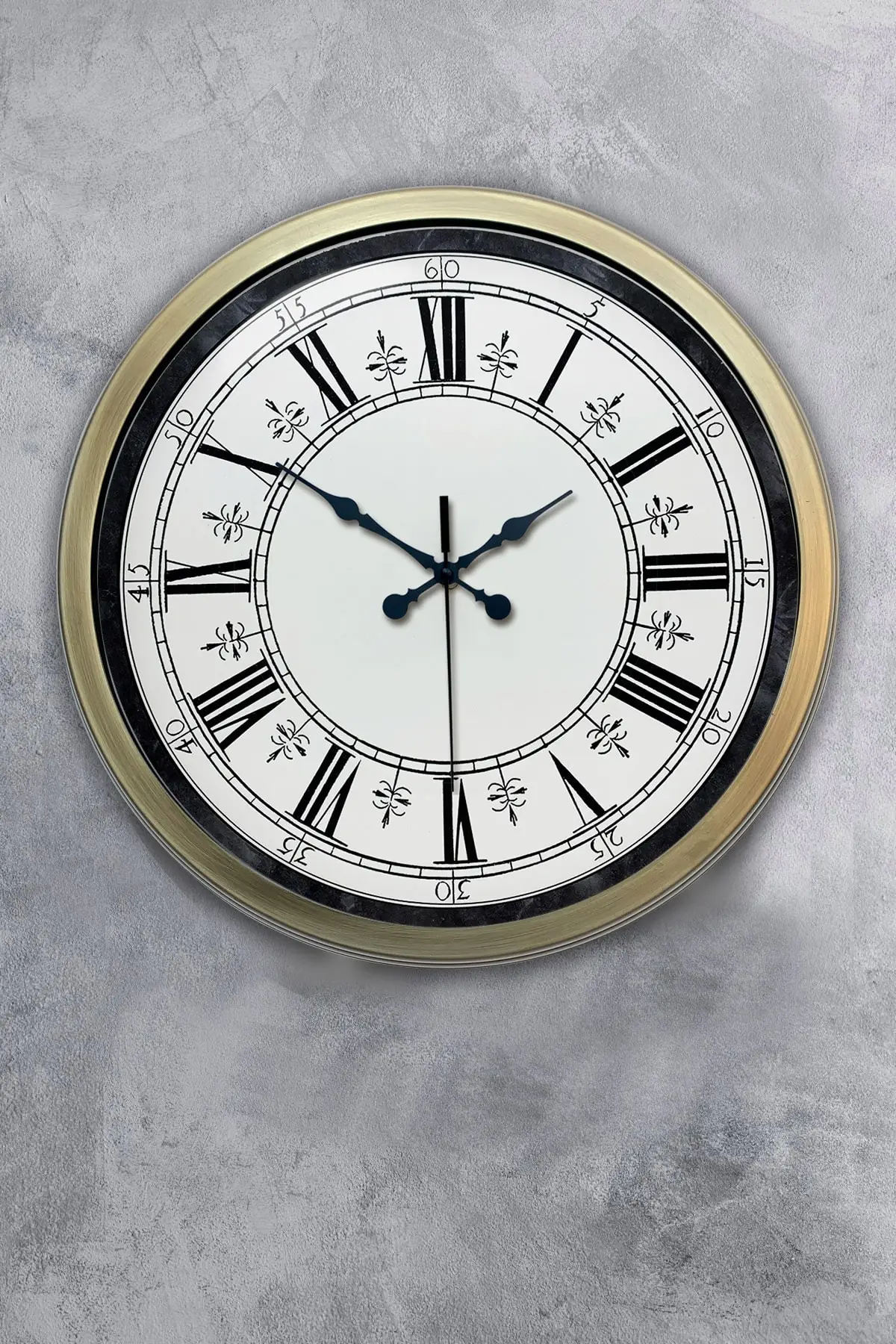 40 Cm Tumbled Metal Pattern Wall Clock