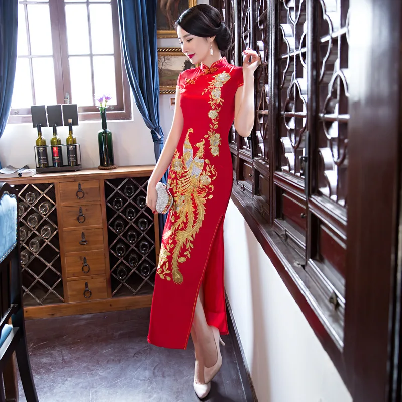 Spring And Autumn Vintage Cheongsam Long Damask Bridal Dress Large Phoenix Embroidered Traditional Chinese Women Long Dresses