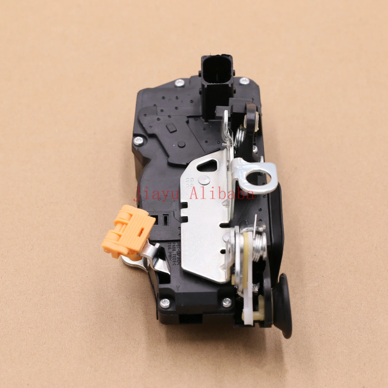 Door Lock Actuator Rear Passenger Right 931-109 15785127 For Cadillac Escalade Chevy Tahoe GMC Yukon