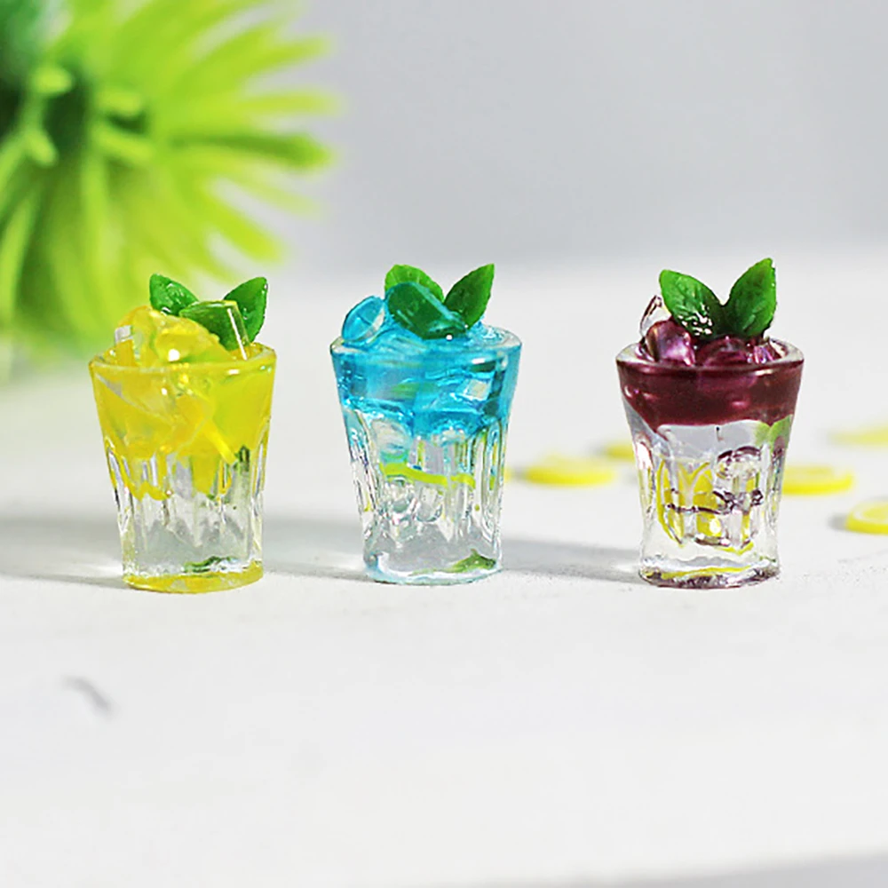 1Pcs 1/12 Dollhouse Miniature Accessories Mini Resin Ice Cube Drink Cup Model Toys for Doll House Decoration ob11