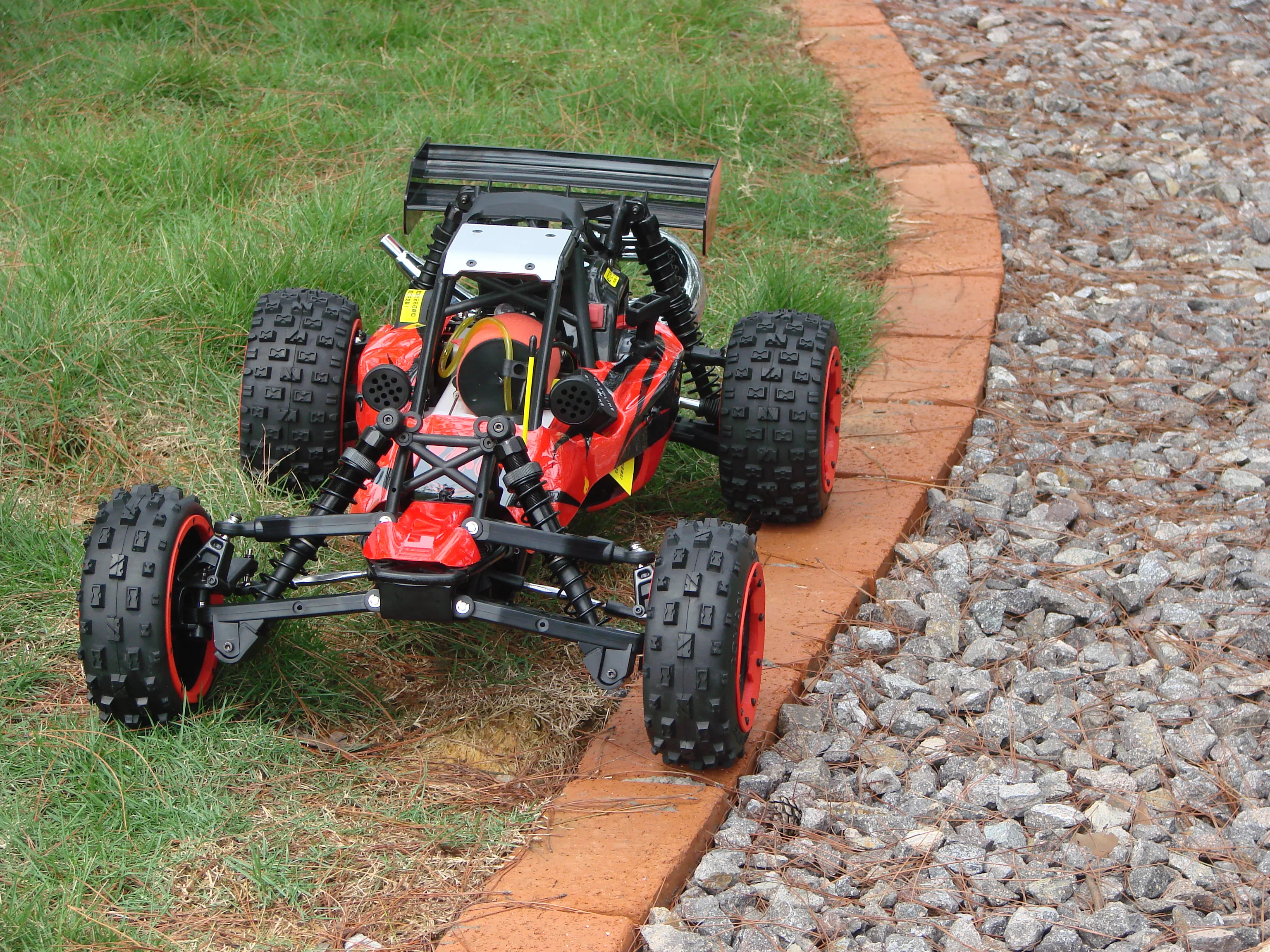 Rovan ROFUN HPI BAHA 5B 29CC