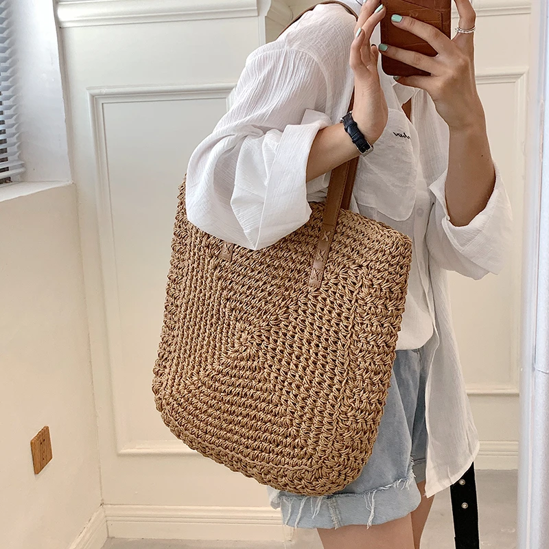 موضة الروطان حقائب كتف المرأة المنسوجة حقائب اليد النسائية سعة كبيرة الصيف حقائب القش الشاطئ عادية كبيرة حمل المحافظ 2021