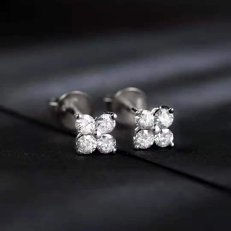 

100% 18K White Gold Real Round Diamond Fairy Four Flower Stud Earring For Woman Wedding Engagement Gift Au750