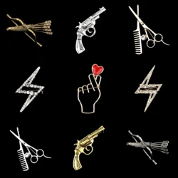 New Pop Retro Metal Brooches Bow Arrows Gun Scissors Comb Finger Heart Men's Coat Suit Hat Lapel Pins Chic Clothing Accessories