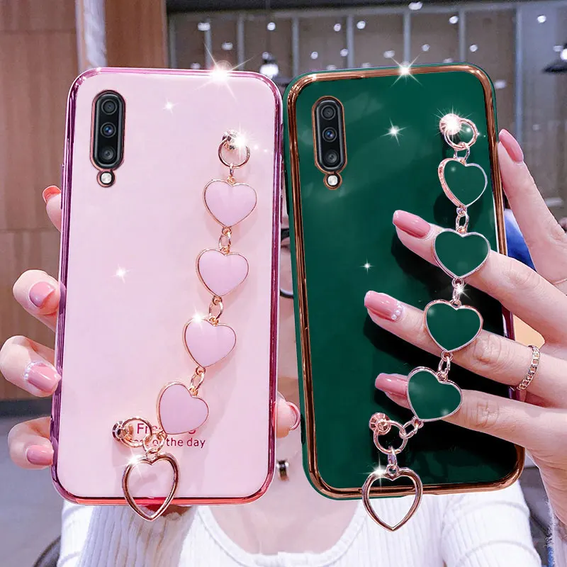 أفضل غطاء هاتف لـ Samsung A70: تقييم شامل لـ A70 Casing بتصميم سلسلة قلب فاخر