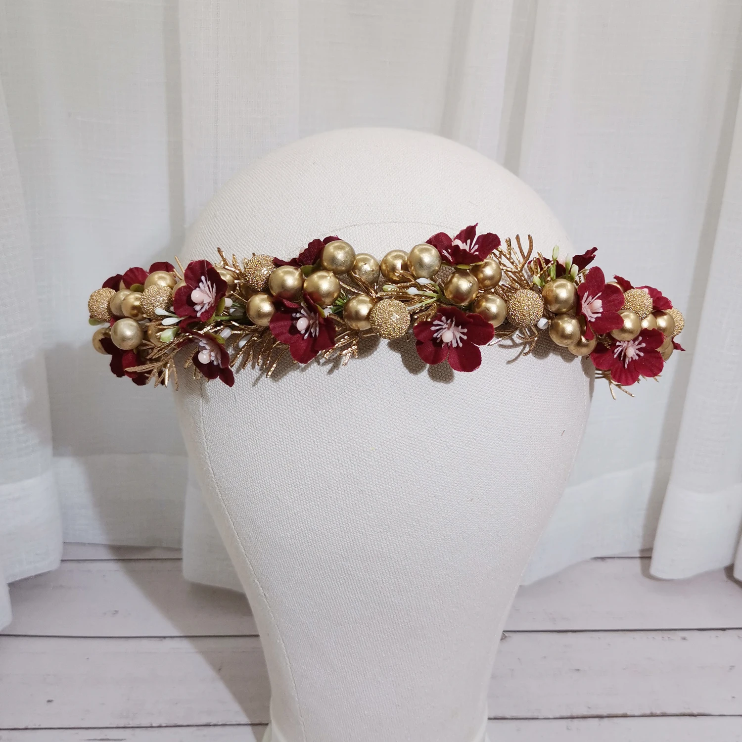 Corona de flores de Navidad, diadema para Festival, accesorios para el cabello para mujer, tocado, guirnaldas florales de Año Nuevo, sombreros de flores de Navidad