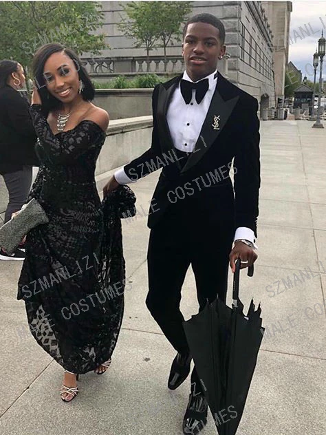 

JELTONEWIN 3 Pieces Costume Homme Black Velvet Men Suit Slim Fit 2022 New Arrival Groom Formal Tuxedo Men Clothing For Weddings