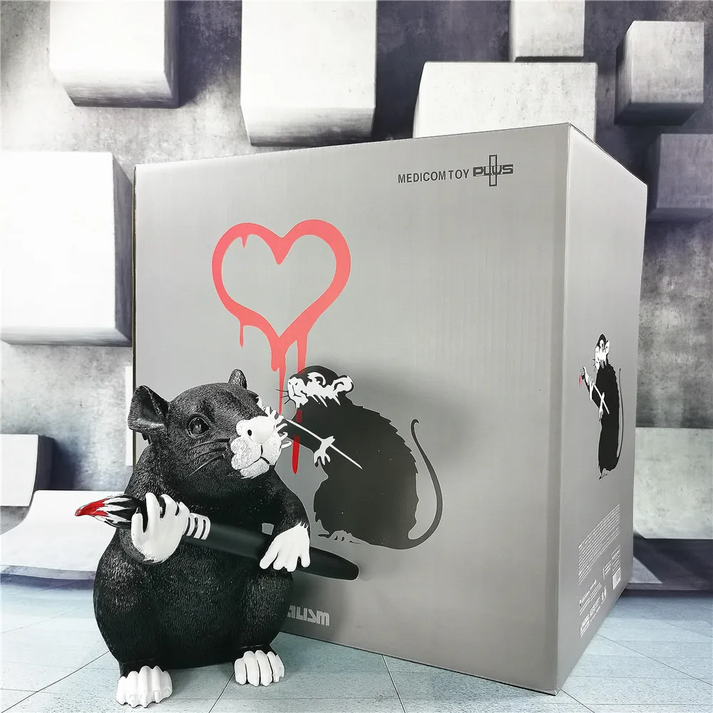 Modern Art Banksy Love Rat Street Art Black and White Rat Statue