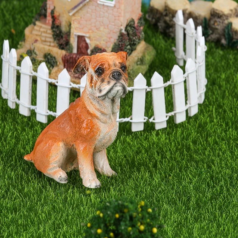 Simpatico Belldog Dog Miniature Fairy figurine decorazioni da giardino Mini Gnome muschio animali giocattoli per la casa regali figurine in resina Bonsai