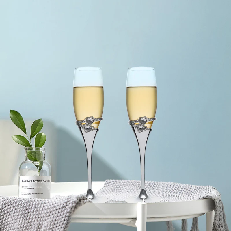 LASODY Crystal Set Champagne Flutes Silver Wedding Glasses for Bride & Groom Toasting Cups Gifts  for Couples Engagement