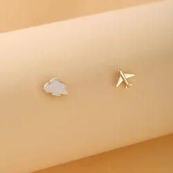 Pendientes pequeños de avión de nube para mujer y niña, aretes blancos con goteo dulce, accesorios creativos de joyería, novedad de 2023