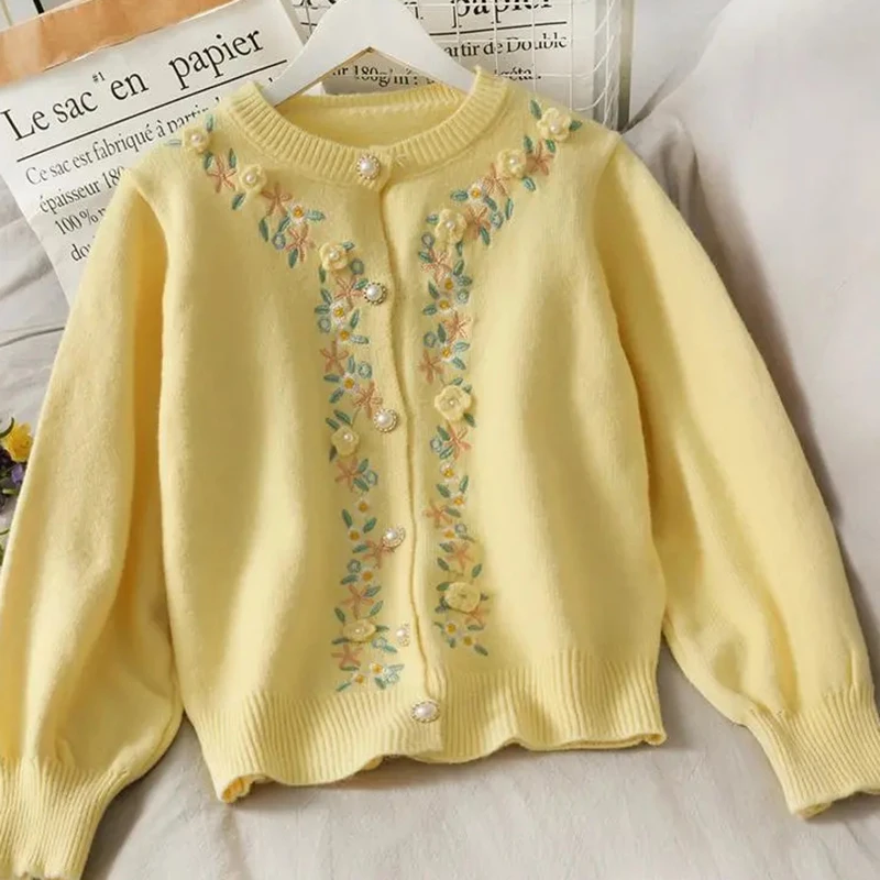 2021 Autumn Winter Sweet Flower Embroidery  Knitted Cardigans Korean Elegance Chic Pearl Buttons O-neck Long Sleeve Warm Sweater