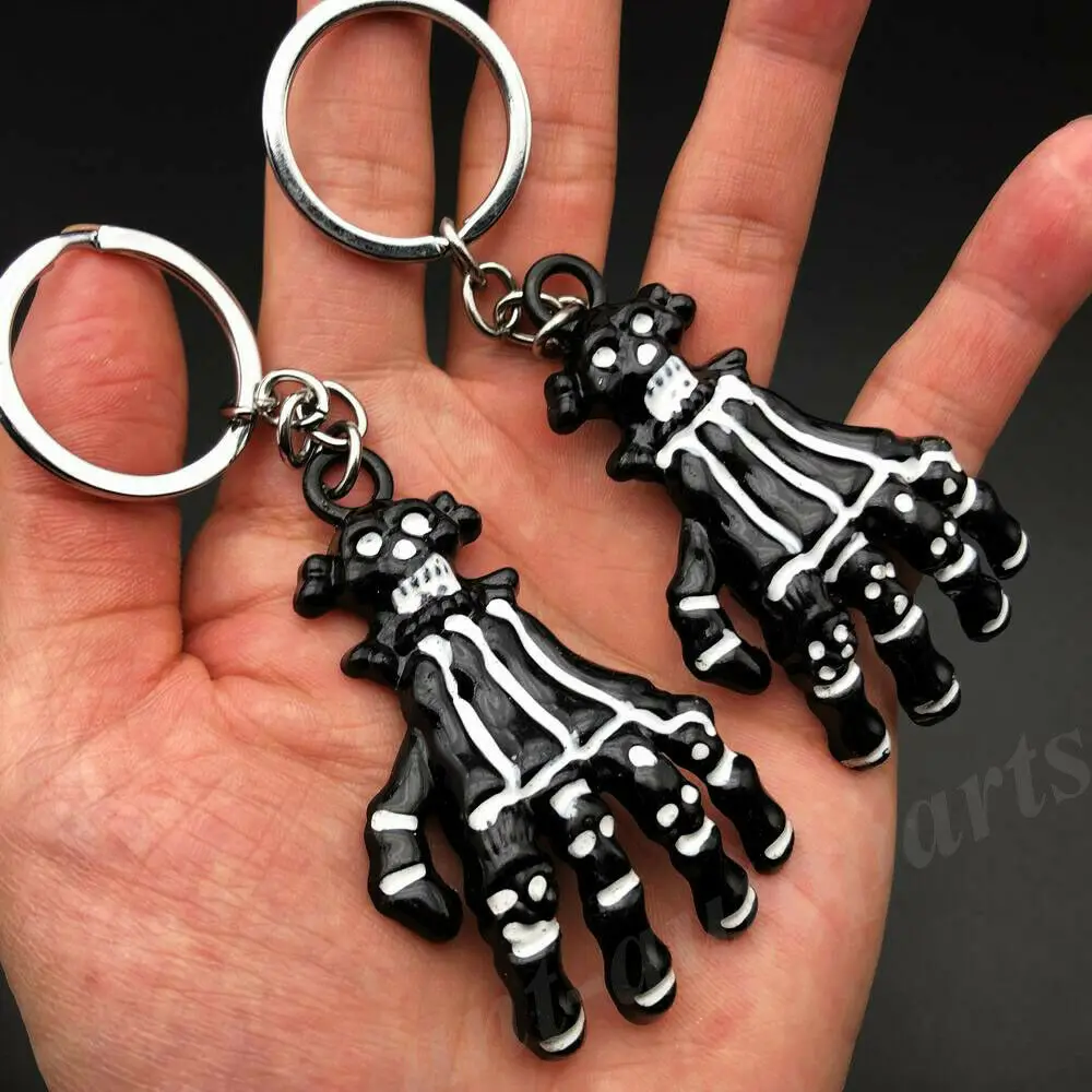 2pcs Metal Black Skull Evil Head Hand  Keyring Keychain Key Chain Ring