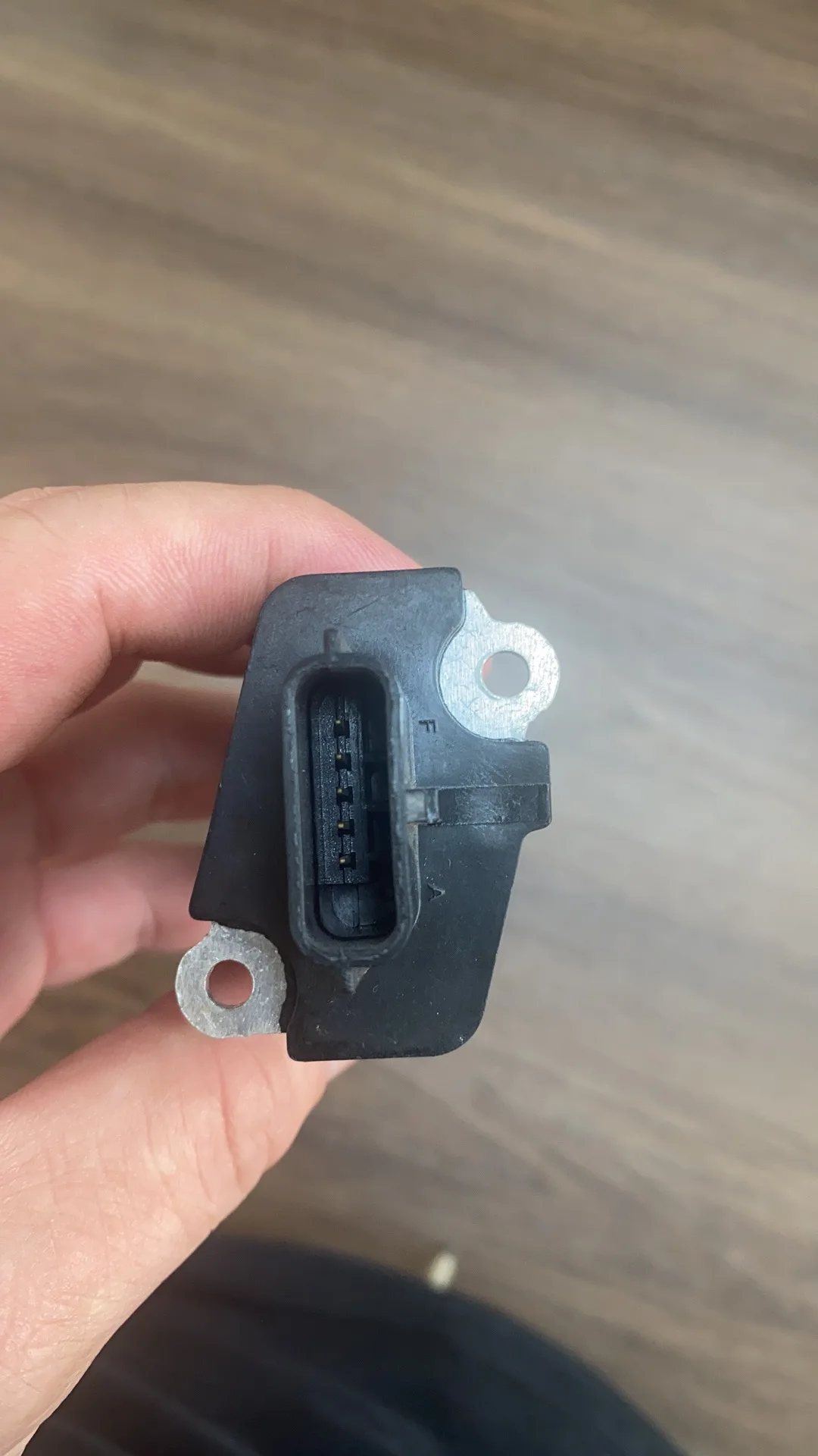 MAF Mass Air Flow Sensor for INFINITI EX35 FX35 G25 G35 G37 M35 M37 M45 QX56 SUZUKI EQUATOR GRAND VITARA 22680-7S00B AFH70M-38