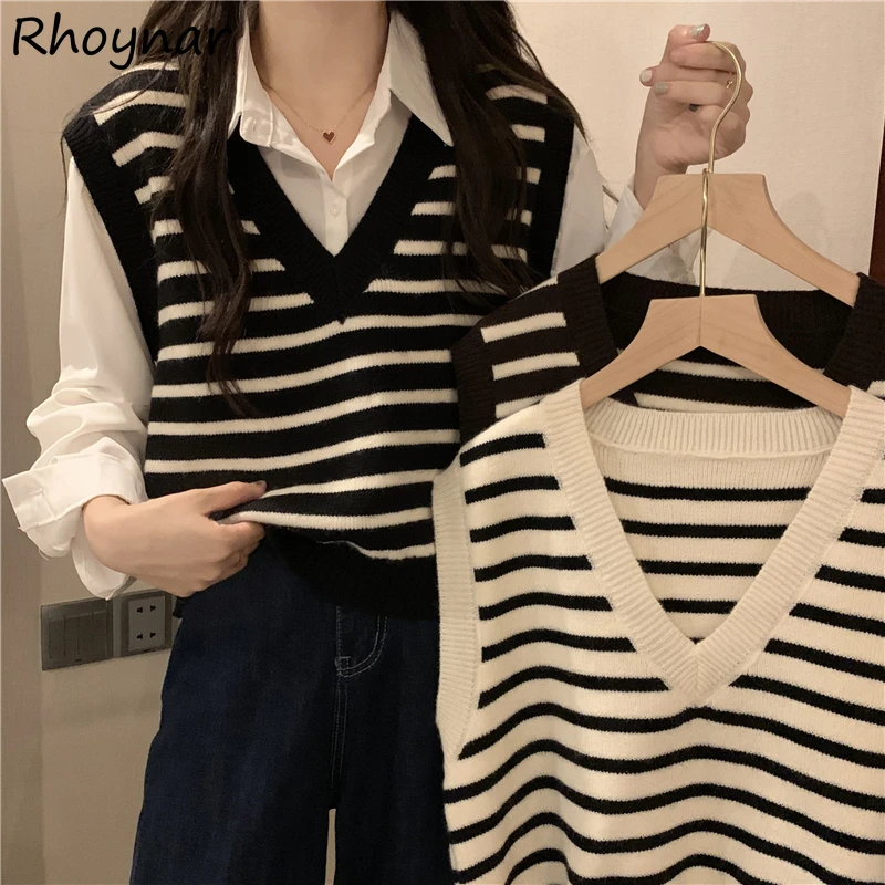 

Sweater Vests Women V-neck Vintage Autumn Striped Loose Knitted Lady All-match Sleeveless Elegant Comfortable Preppy Slouchy New