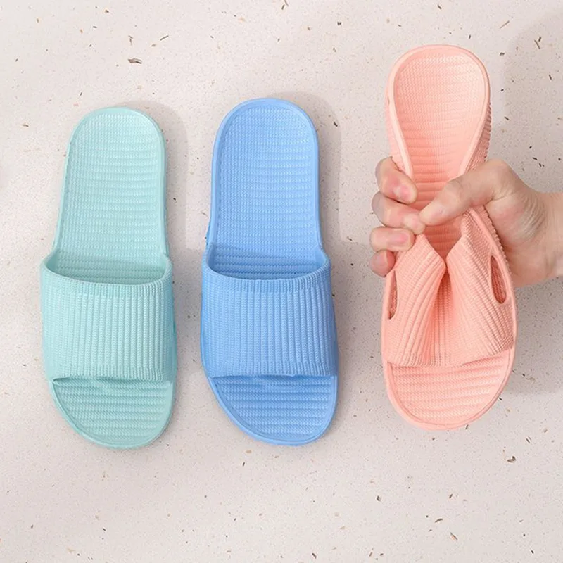 Summer Flat Slides Sandals Men and Women Casual Slippers Flip Flops Indoor Home Slippers Anti Skid Female Bath Slippers Shoes