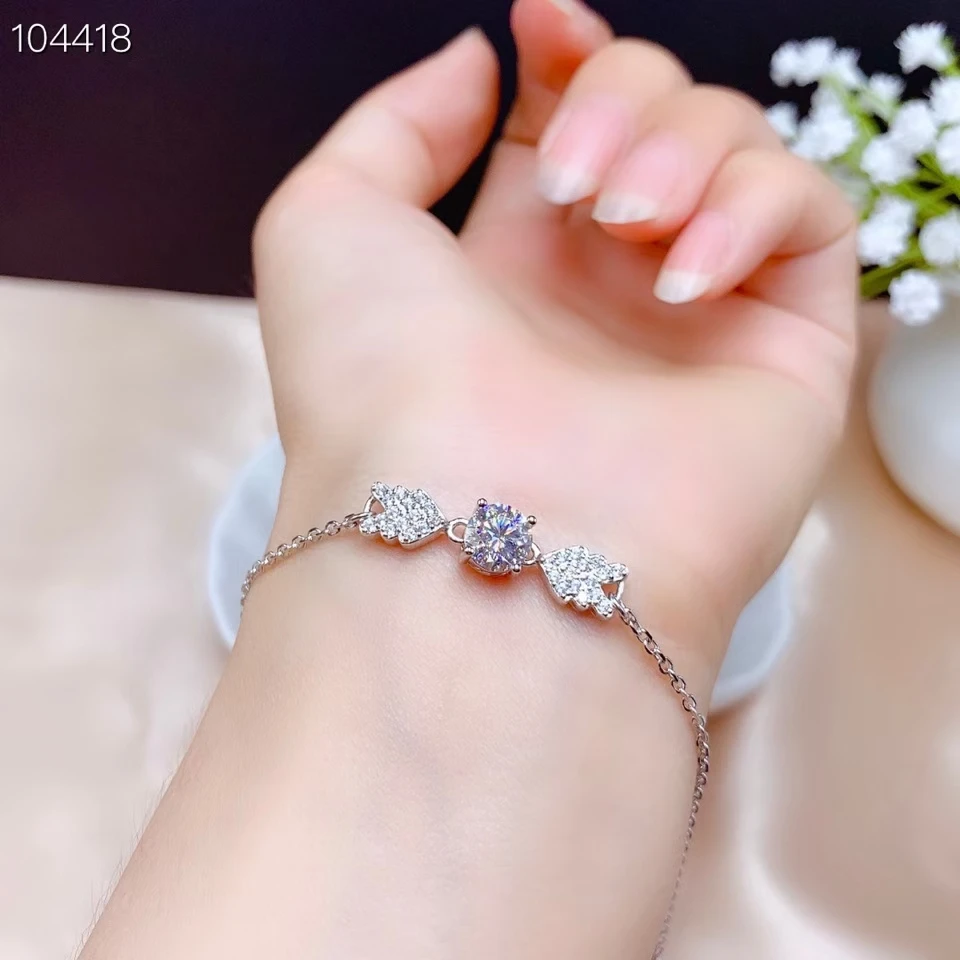 KJJEAXCMY Fine Jewelry 925 Sterling Silver Inlaid 1 carat Mosang Diamond Women Hand Bracelet Luxury