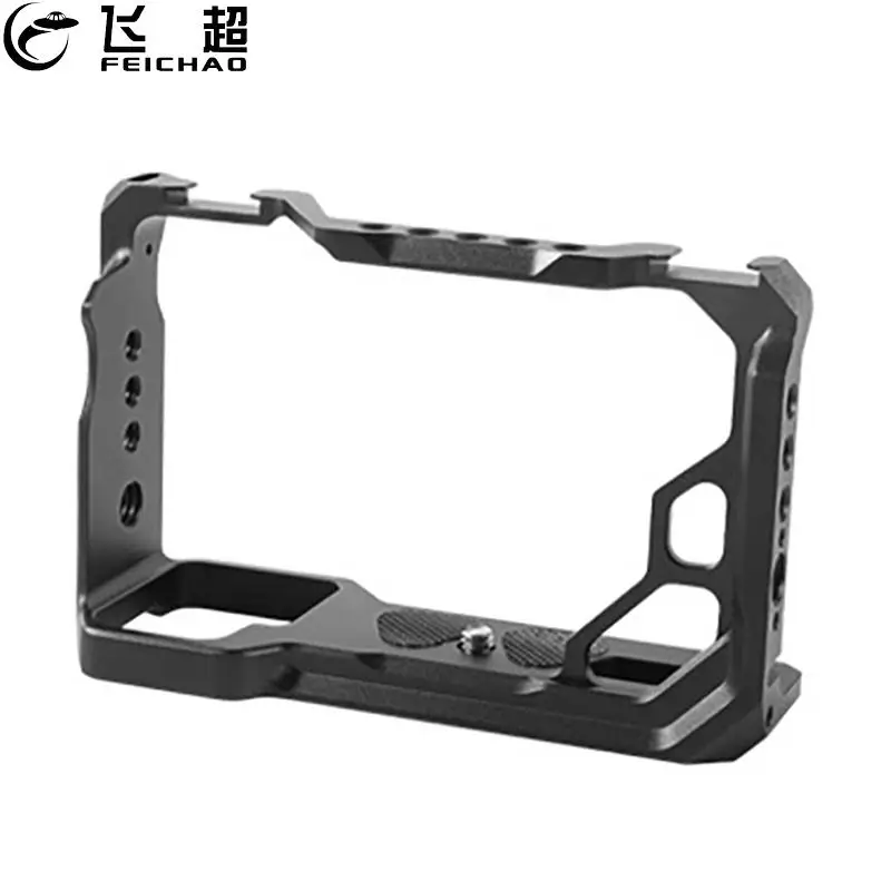 

Aluminum Alloy DSLR Camera Cage for Sony A7C Housing Case with Cold Shoe 1/4'' Arri Hole for Microphone LED Fill Light Extension