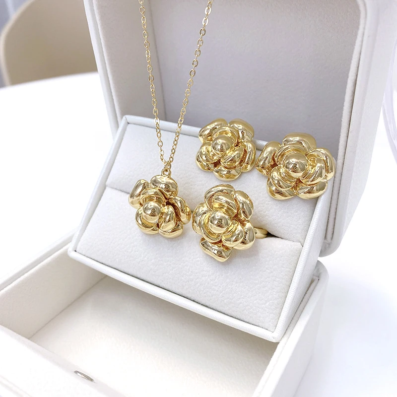 Trend Retro France Camellia Necklace Set Plated 14K Real Gold Earring Exquisite Luxury Earring For Women Terperment Accessories