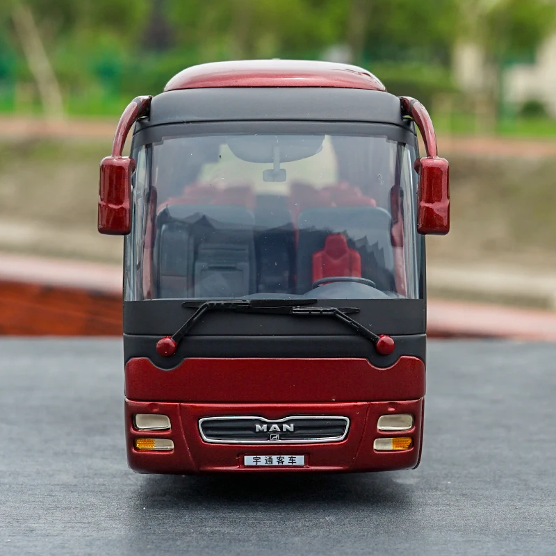 Original 1:42 Diecast Model for Yutong Man Lion\'s Star Bus Alloy Toy Car Miniature Collection Gifts Zk6120r41 Bus Model for Chri