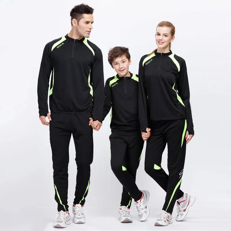 Family Look Matching Outfits Clothes Mother Father And Baby Daughter Son Kid Autumn Winter Long Sleeve Hoodie Sweater Suit Set 9