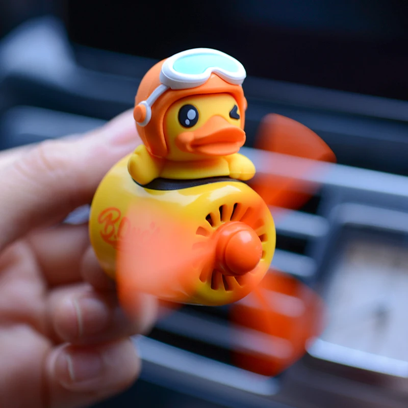 Cartoon duckling Pilot Car Air Freshener Pilot Rotating Propeller Air Outlet Aromatherapy Fragrance Flavor Car Accessories