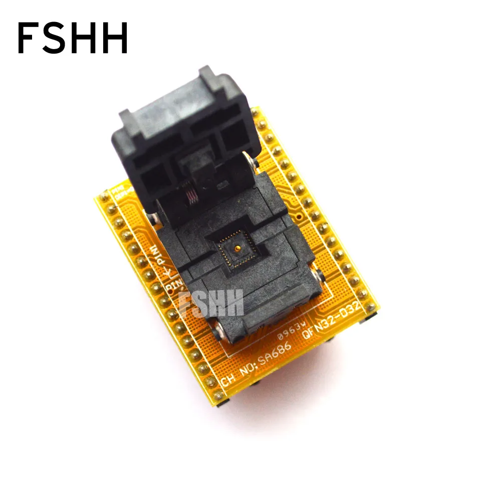 

SA686 Adapter QFN32 to DIP32 Programmer Adapter WSON32 DFN32 MLF32 32QN50S15050 test socket 0.5mm 5X5mm