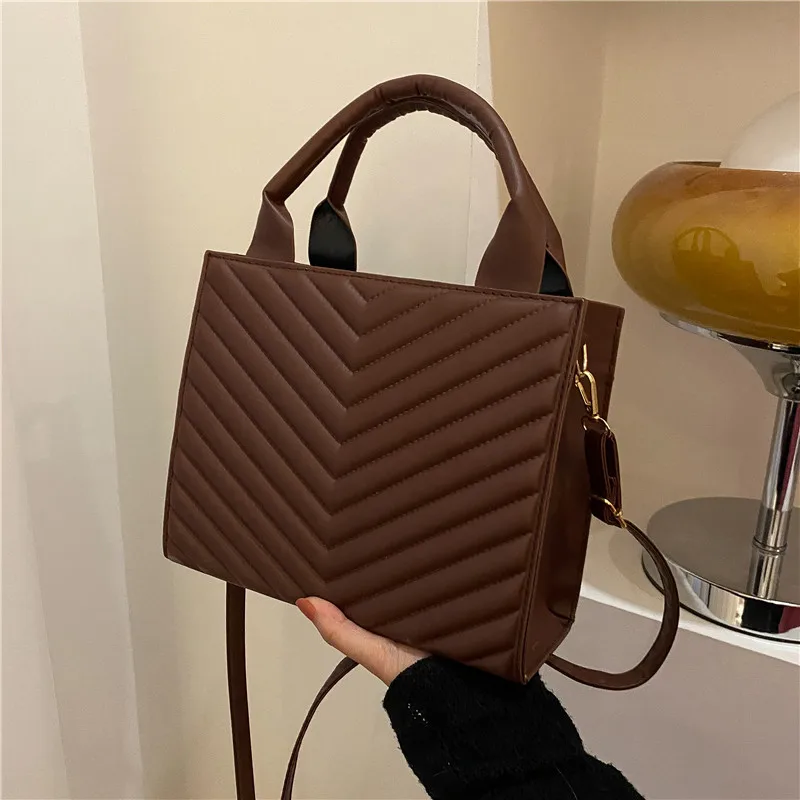 Borsa portatile Color caramella 2021 nuova borsa femminile retrò borsa a tracolla a spalla occidentale borsa a tracolla quadrata piccola moda